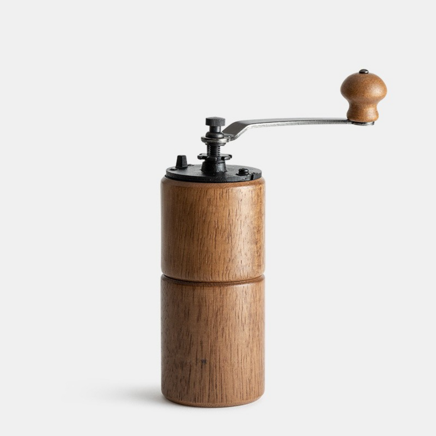 Vintage Manual Coffee Grinder – Cast Iron Grinding Core, Wooden Body